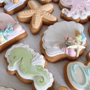 {"eId":"239828301971589","CameraPosition":1}